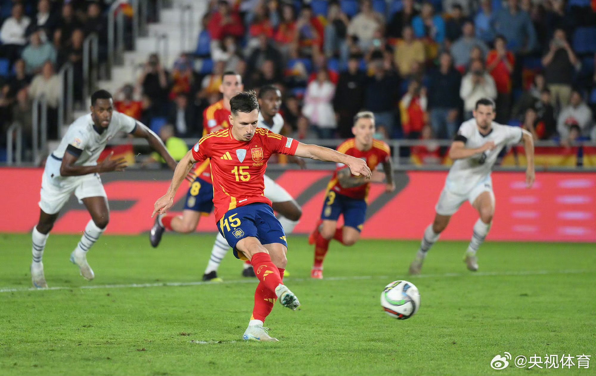 欧洲杯预选赛：瑞士惜败克罗地亚，晋级机会渺茫的简单介绍