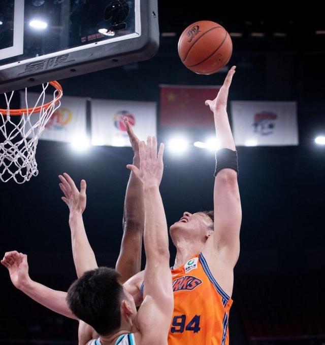 包含贵州男篮击败对手，良好战绩逐渐显现的词条