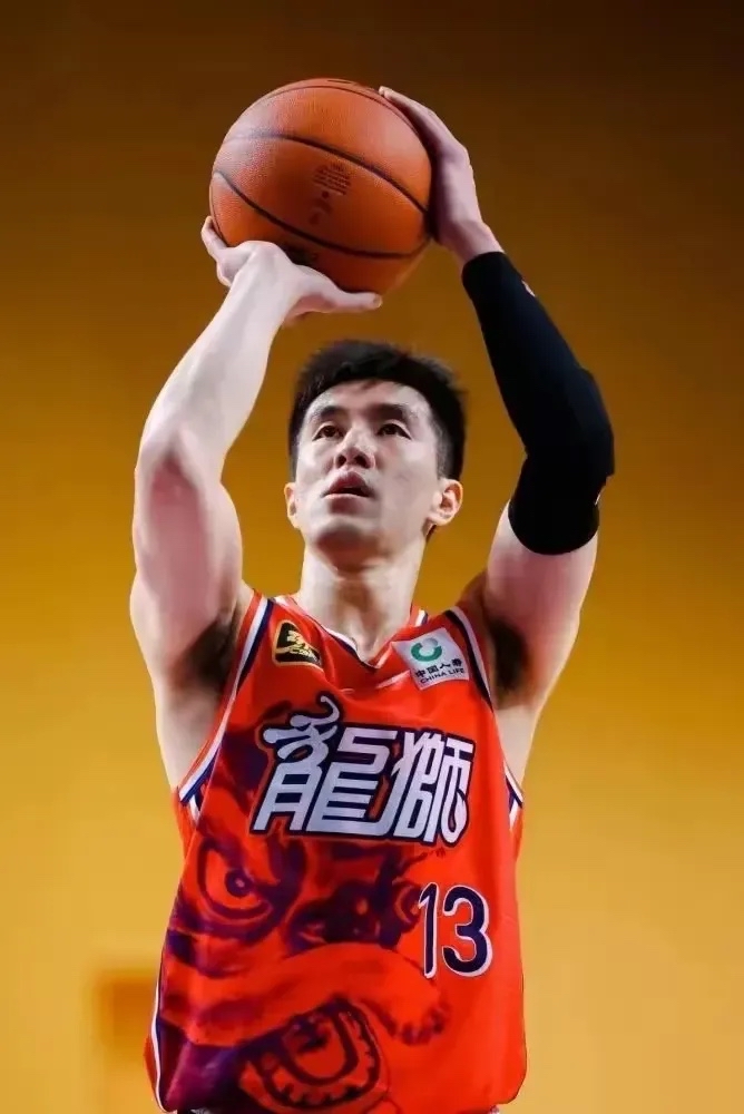 天津队碾压魔术，郭艾伦惊艳四座的简单介绍