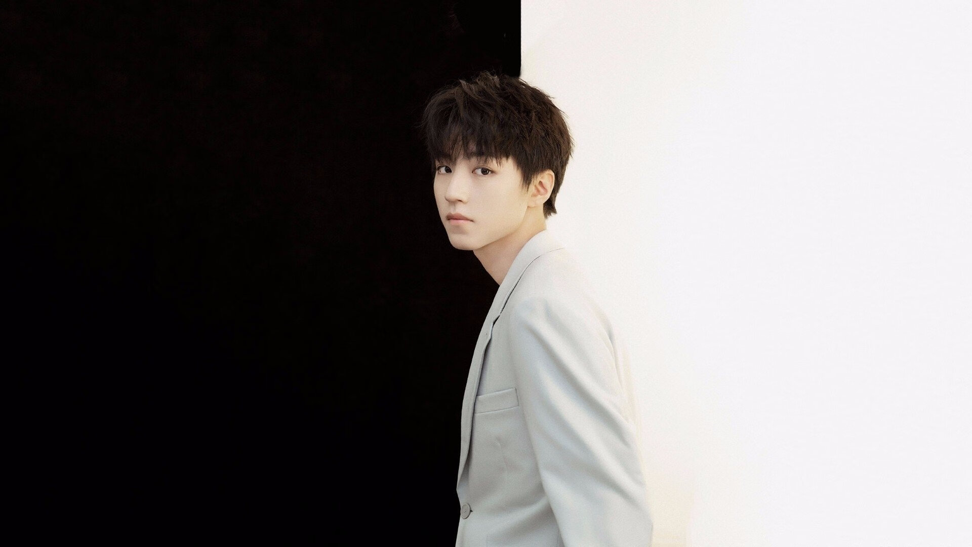 双星闪耀,弗拉霍维奇刷新进球纪录,智利单节狂飙击败牙买加