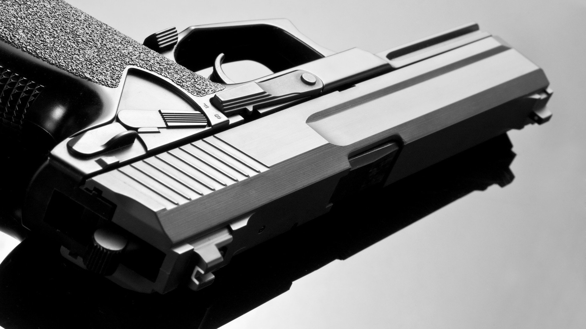 速度与高度，F1街道赛与CBA淘汰赛的唯一性启示