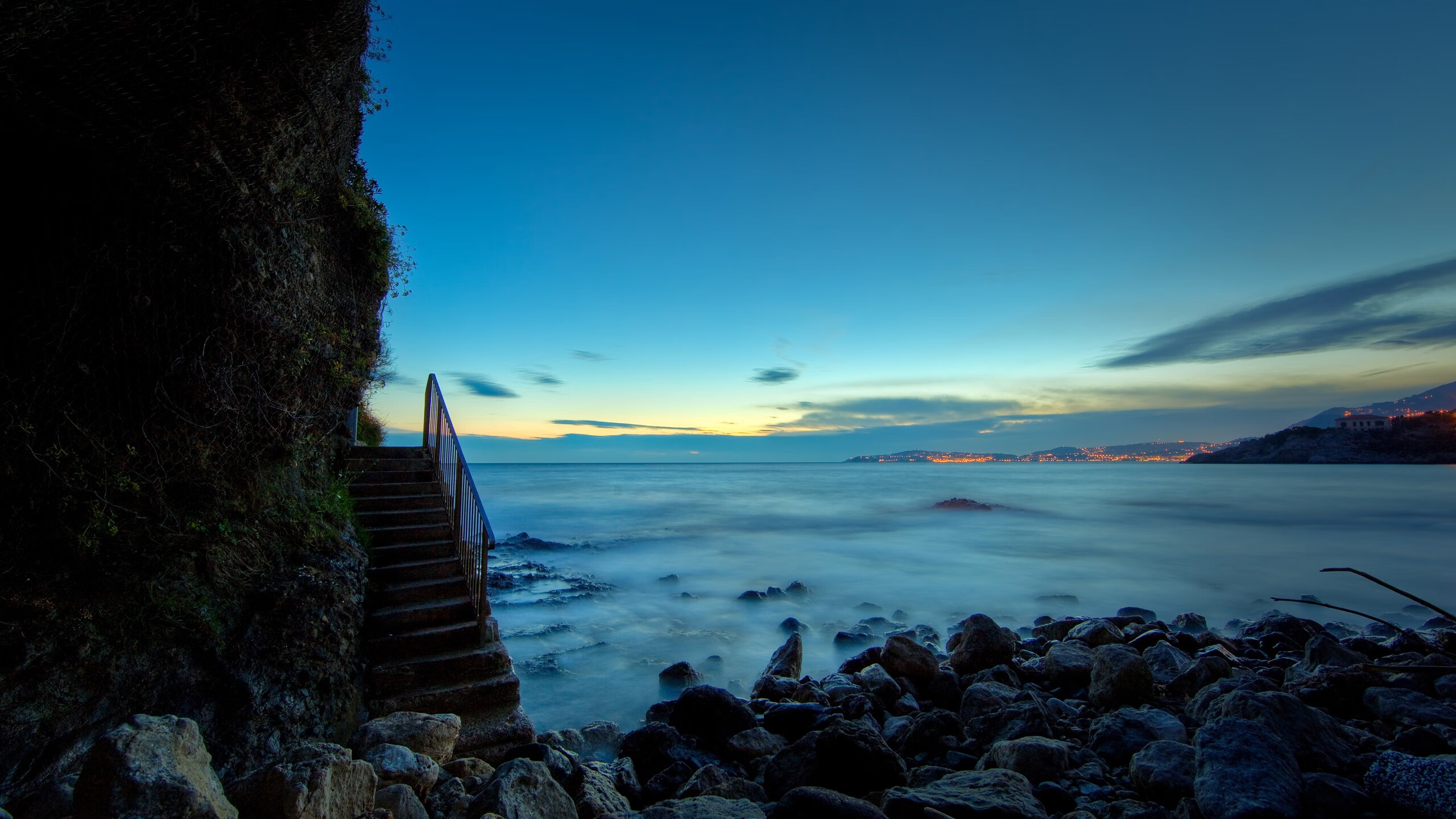 雷火电竞亚洲先驱-冰与火之歌，当掘金的铁索横江，遇见福克斯的孤星燃野